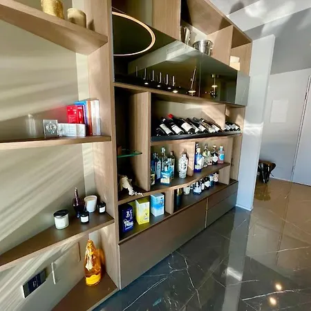 Luxury Penthouse ☆☆☆☆☆
